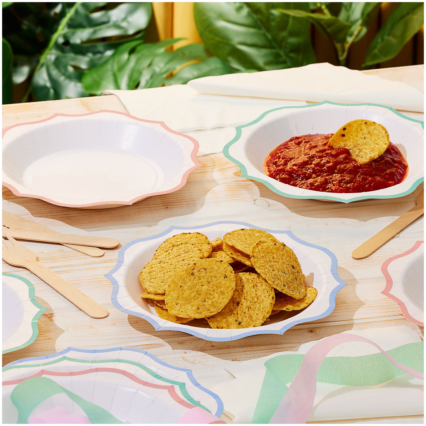 Wave Pink Plate 20cm 16pk