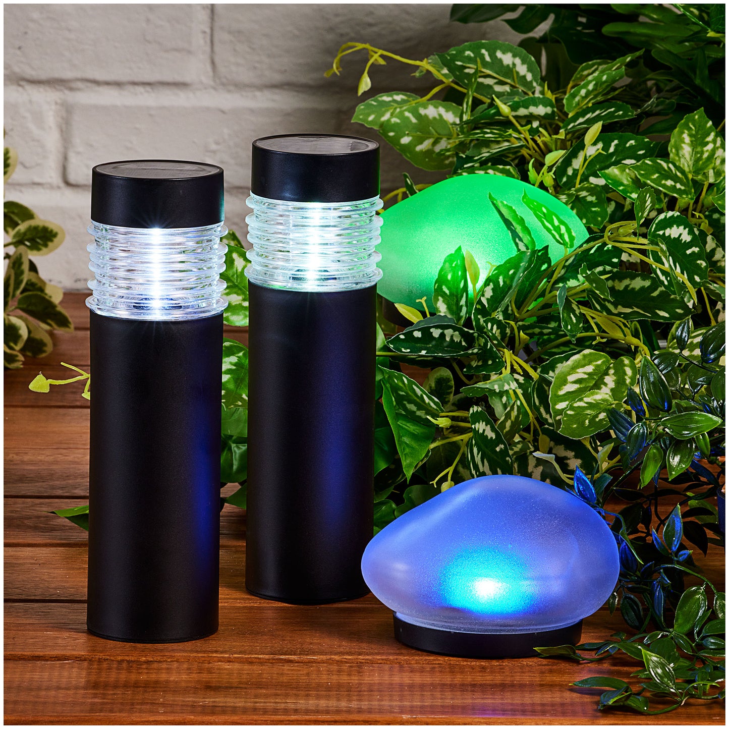 Solar Glass Stone Light Medium Assorted