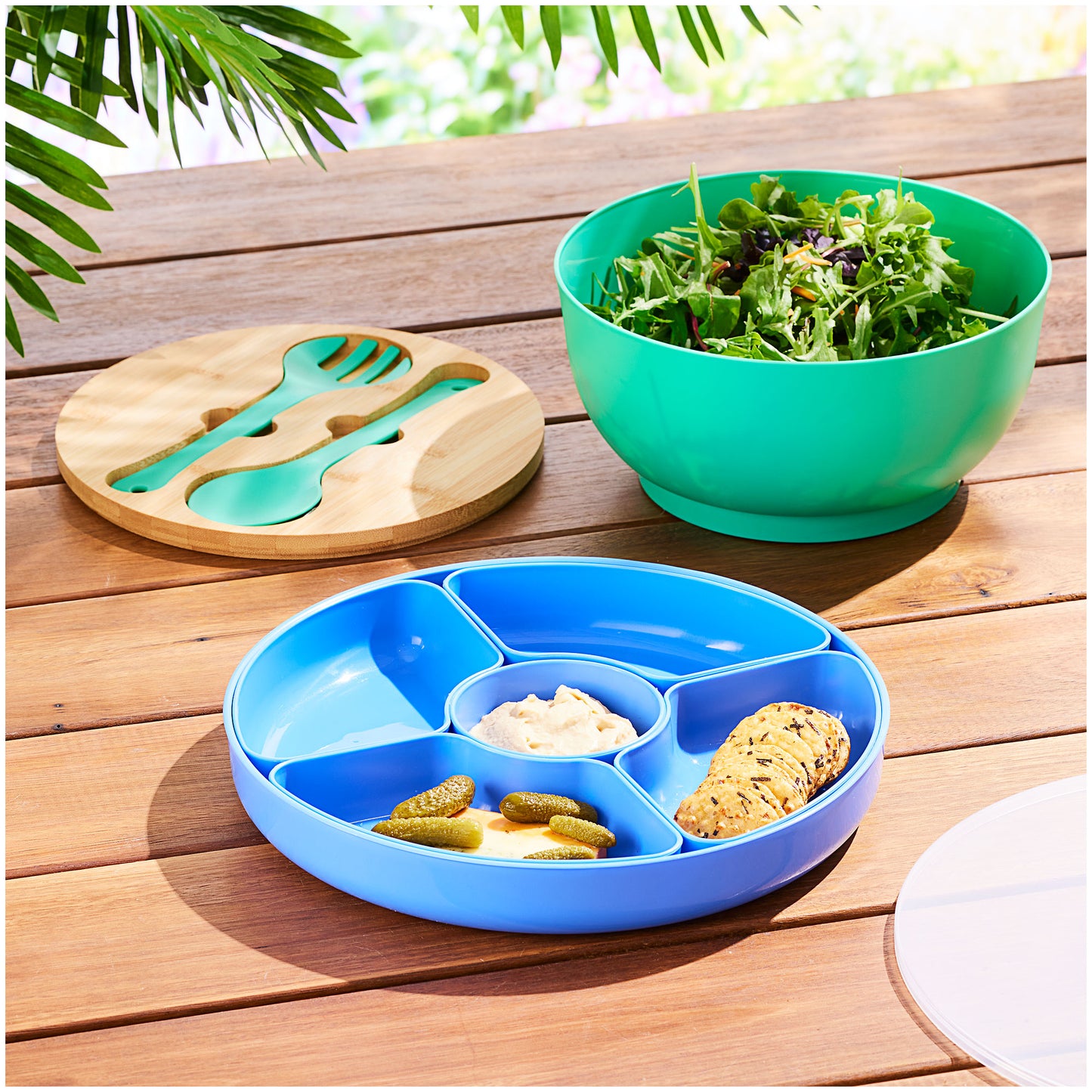 Everyday Plastic Salad Bowl With Lid