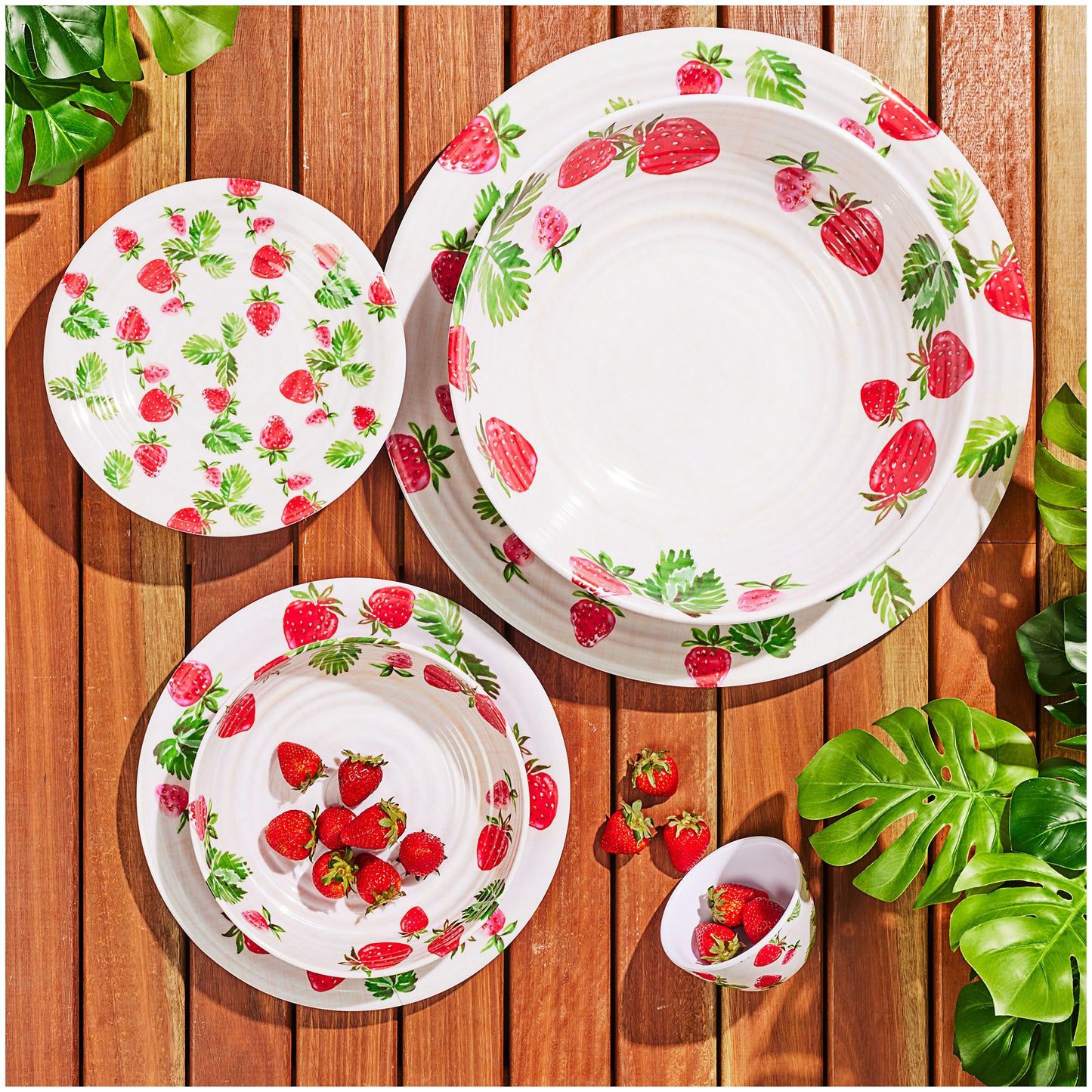 Strawberry Fields Melamie Dip Bowl