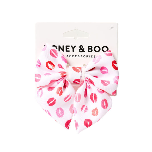 Pet Kisses Bow