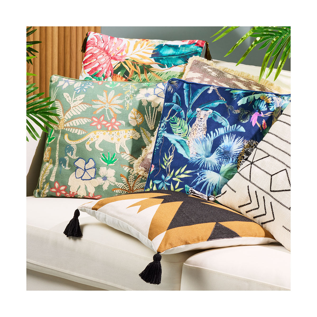 Square/Rectangular Tribe Geo Cushion