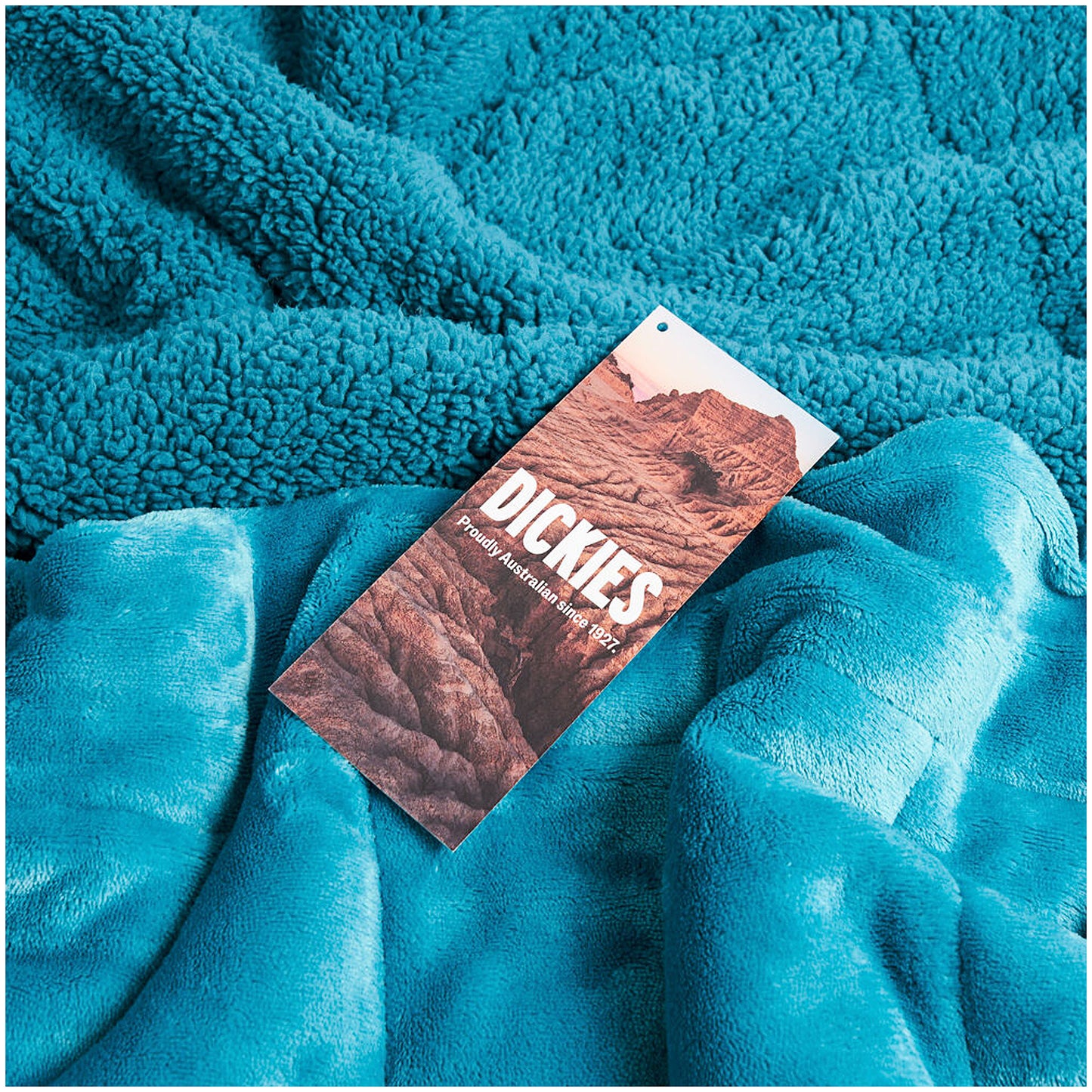 Dickies Reversible Sherpa Throw Blue