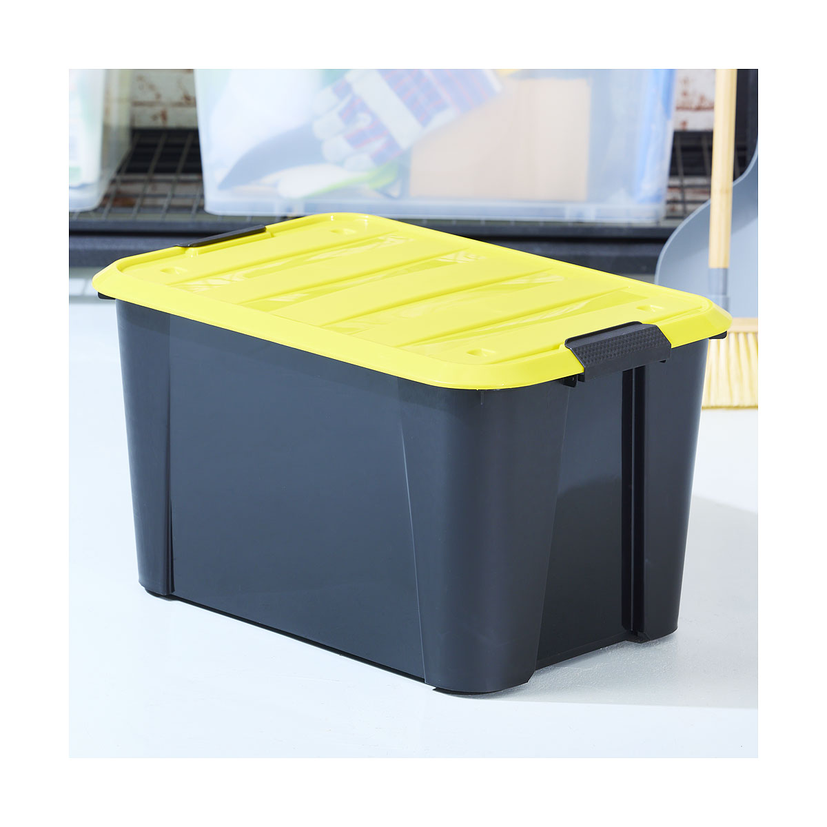 Roller Box Black & Yellow 50L