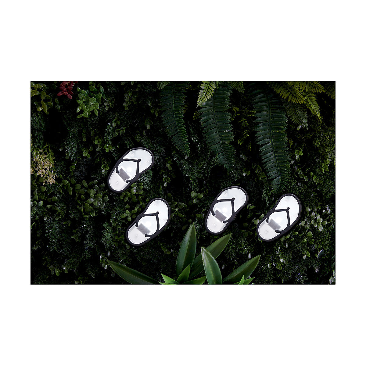 Solar Thong Ground Light