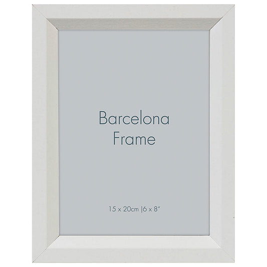 6 x 8" Photo Frames The Reject Shop